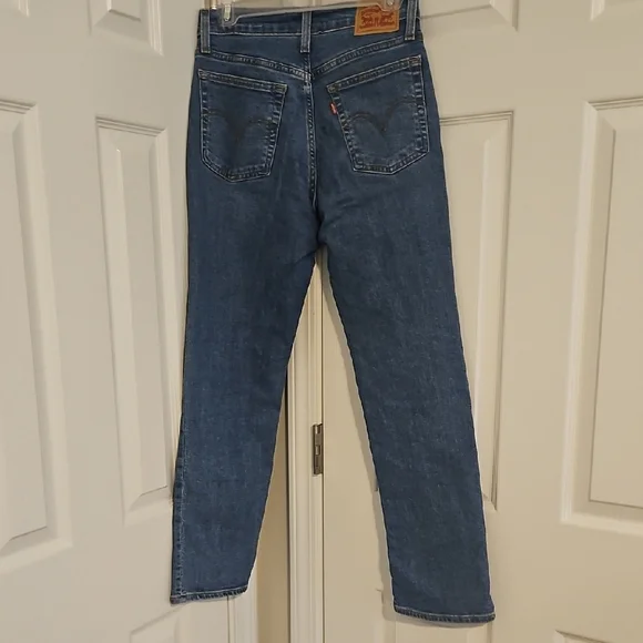 LEVIS Wedgie - Picture 2 of 5